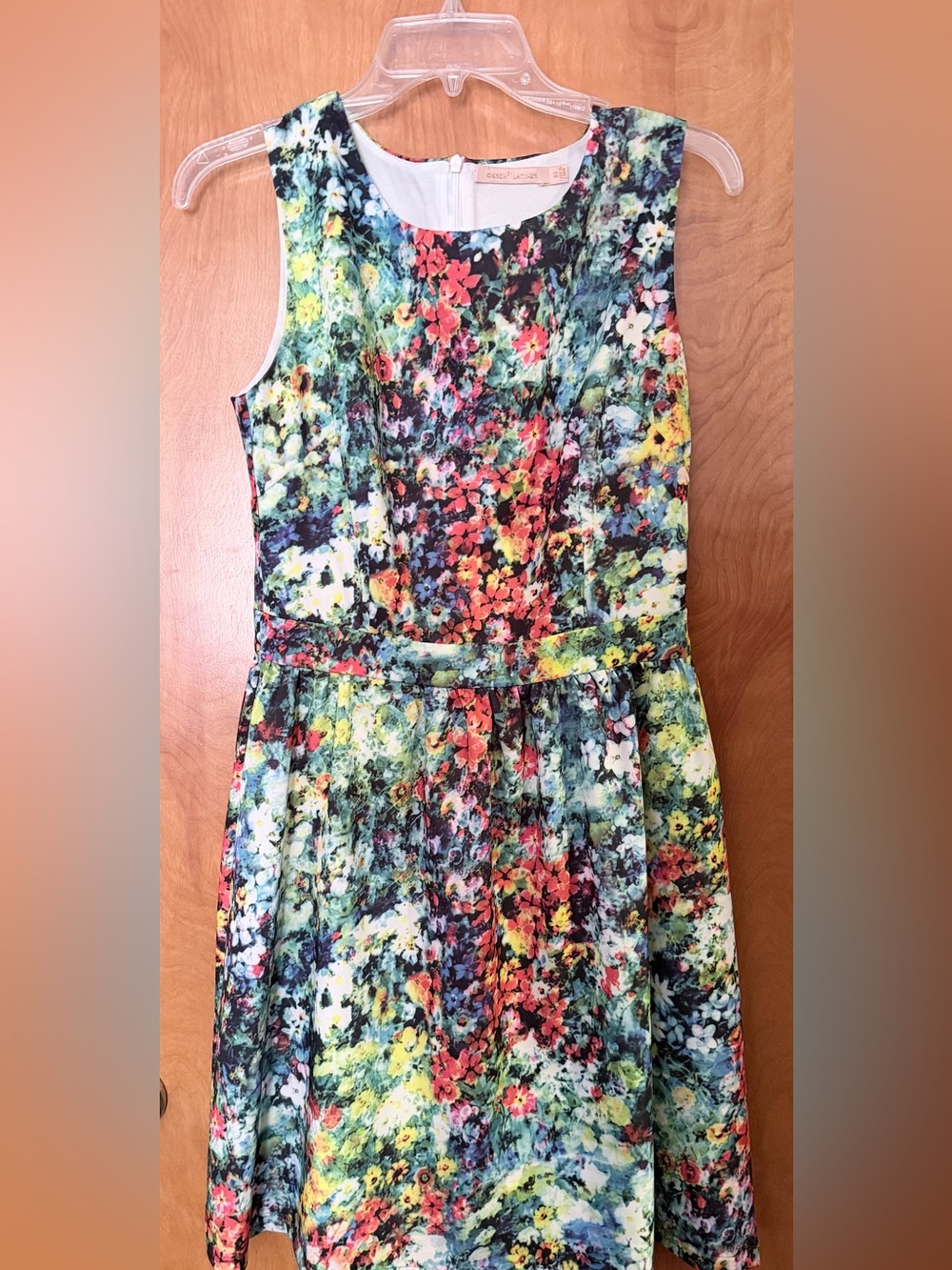 Happy Dress! Gibson Latimer Sleeveless Floral Print Dress! Size M
